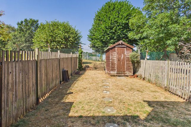 19, Minstrel Way, Gloucester photo 4
