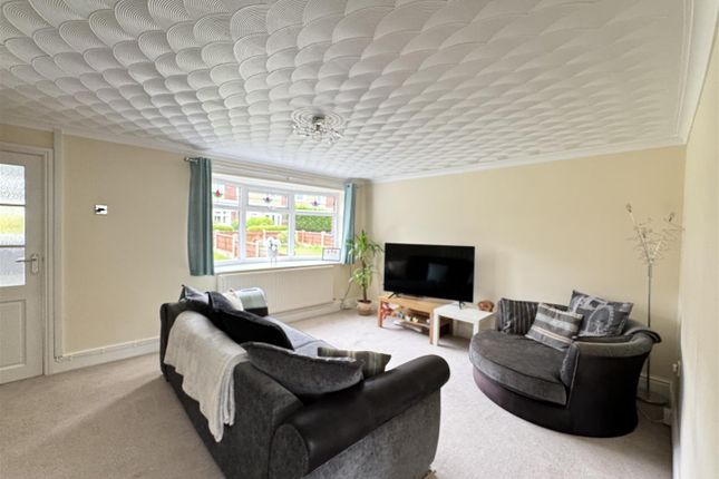 Mews house for sale in Vicarage Drive, Dukinfield