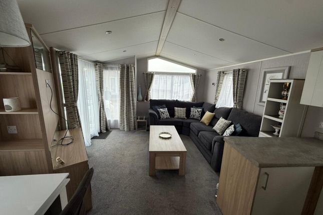 97, Manor House Holiday Park, Retford photo 3