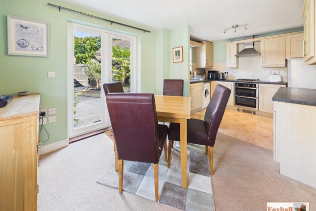 2, Bull Drive, Ipswich photo 4