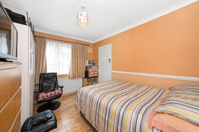 End terrace house for sale in Bewlys Road, West Norwood, London