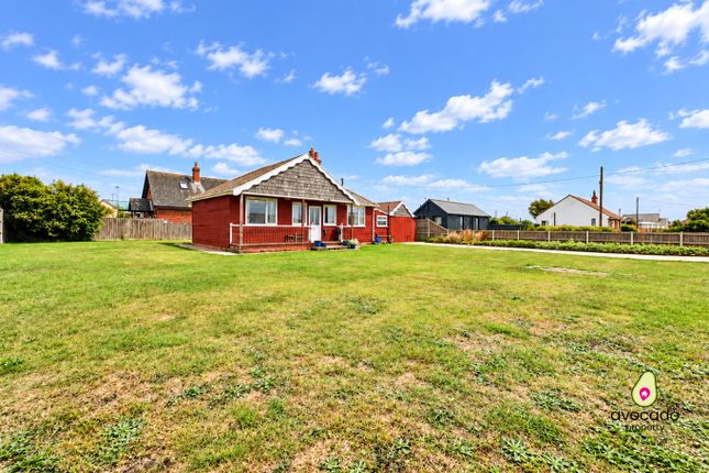 2-bed bungalow on Bush Drive, Eccles-On-Sea, £280,000