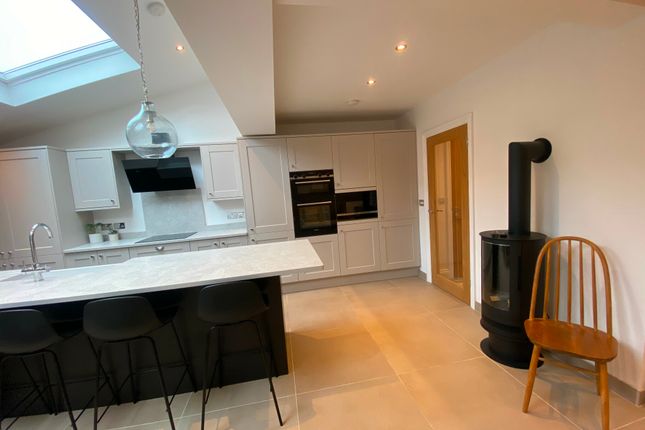 10, Shearwater Close, Swansea photo 5