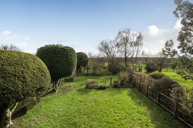 4, Clapcote Cottages, Grittleton photo 2