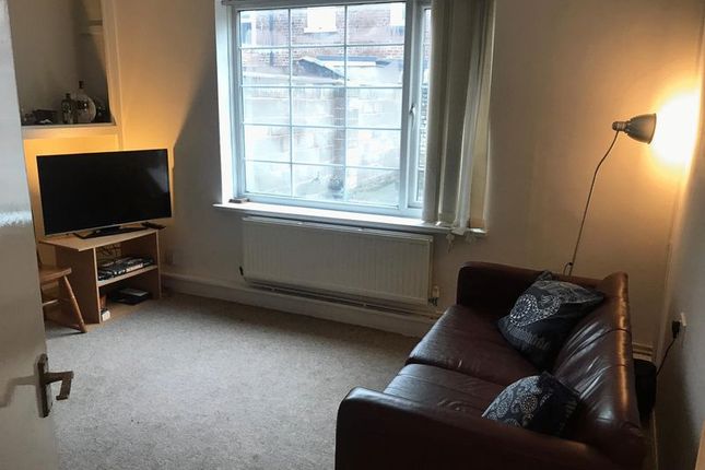 Thumbnail Flat to rent in Langdale Road, Wavertree, Liverpool