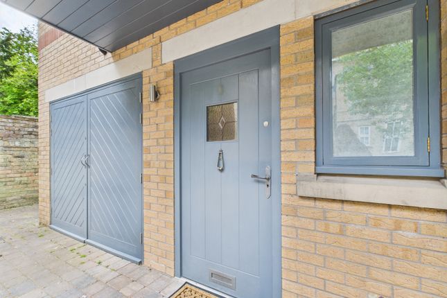 1 Welwick House Mews, 55 Pearson Park, Hull photo 3