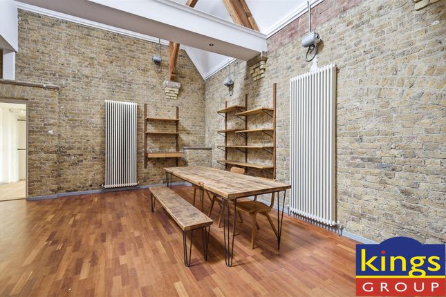 Flat 36, 2, Lansdowne Drive, London photo 4
