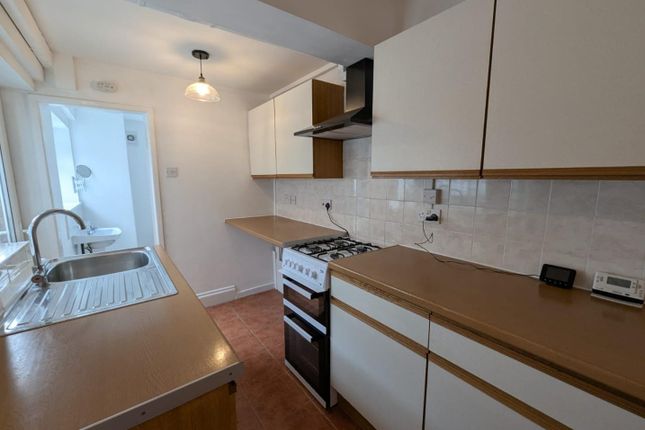 62, Lister Street, Nuneaton photo 5