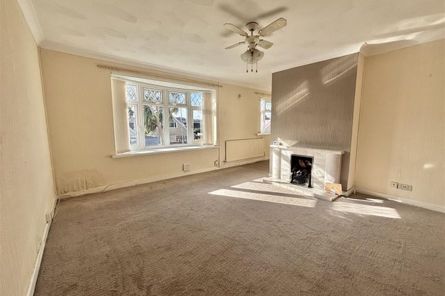 120, Gabalfa Road, Swansea photo 3
