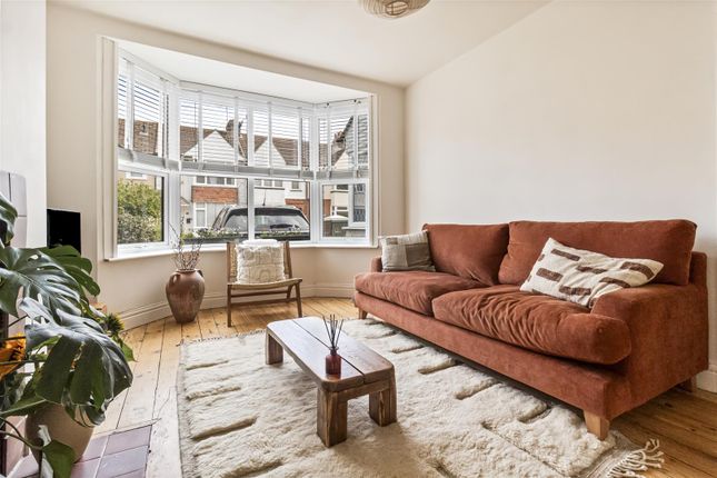 9, St. Thomas's Road, Worthing photo 3