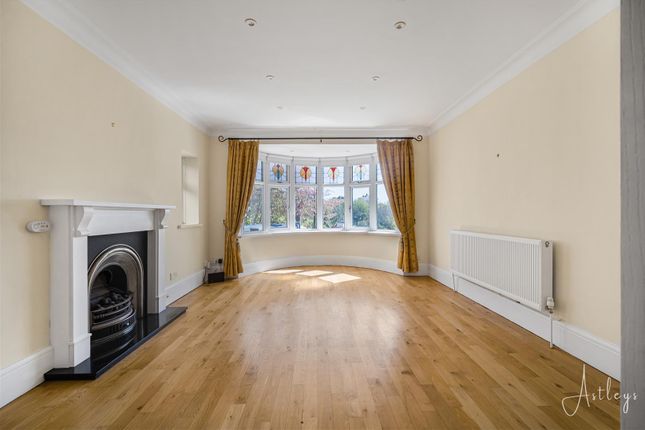 18, Langland Bay Road, Swansea photo 2