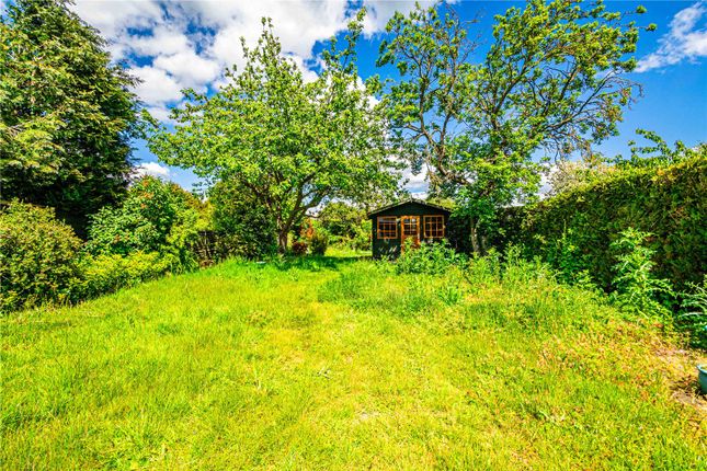 13, Dunstable Road, Tilsworth photo 4