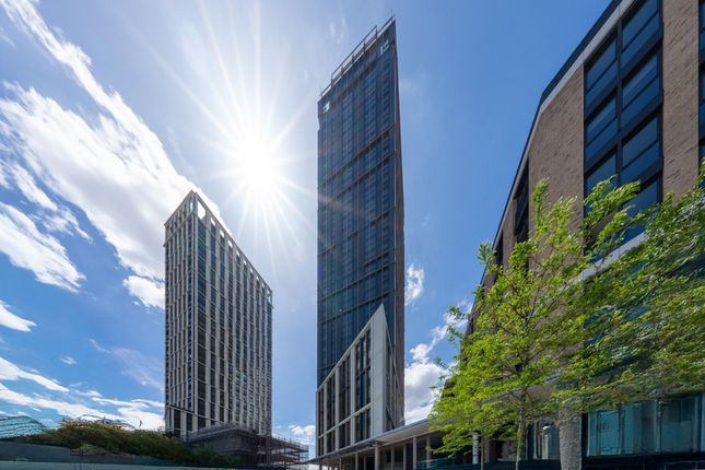 1905 Menara Point, London photo 4