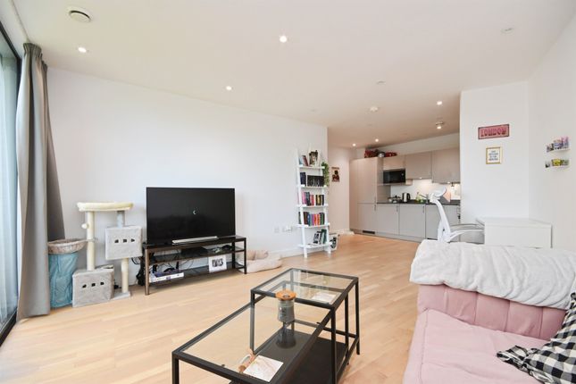 7, Eccles Court, Burgess Springs, CHELMSFORD photo 3