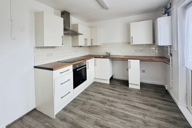 6, Vanbrugh Drive, Dunstable photo 3