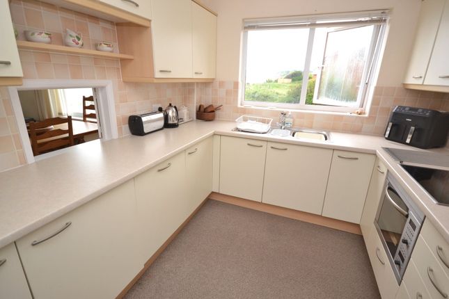 Flat 3,, Blueberry Downs, Budleigh Salterton photo 4