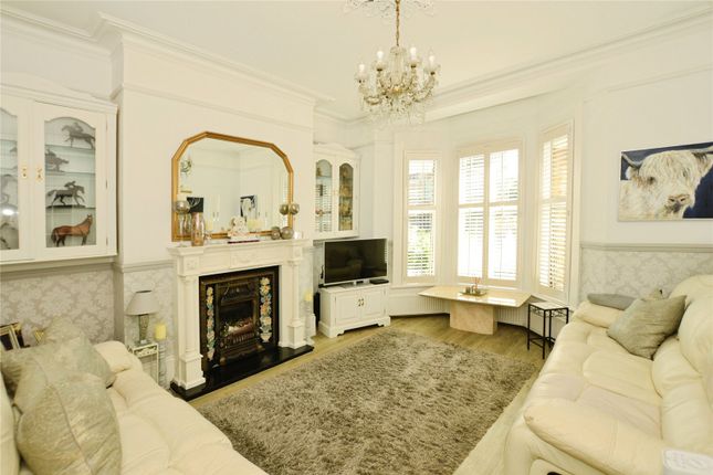 15, Elms Avenue, Kent photo 3