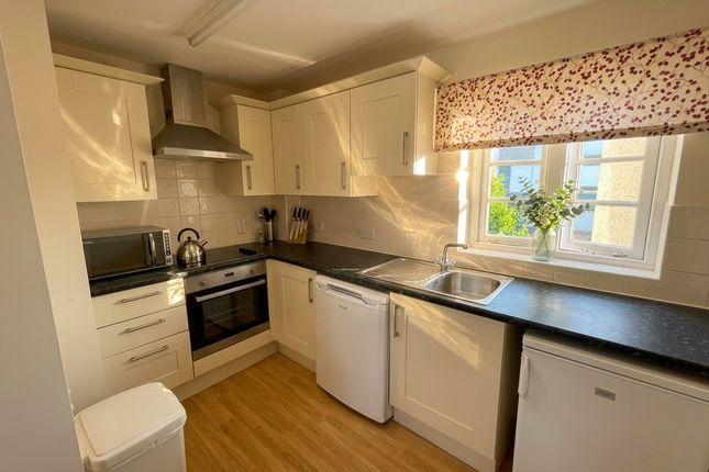 Flat 23, Southsea photo 3