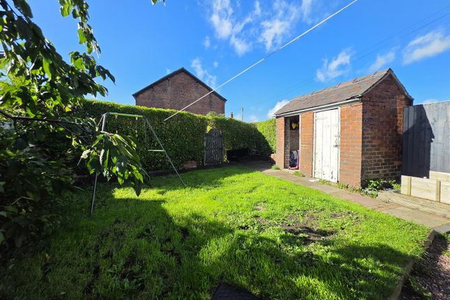 46, Well Street, Staffordshire Moorlands photo 2