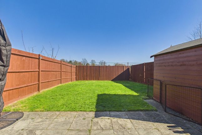 44, Boundary Drive, Berkshire photo 4