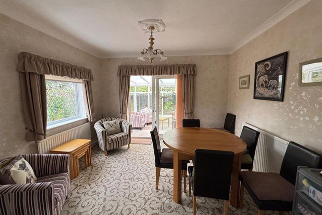 2, Greenacre Park, Hornsea photo 4
