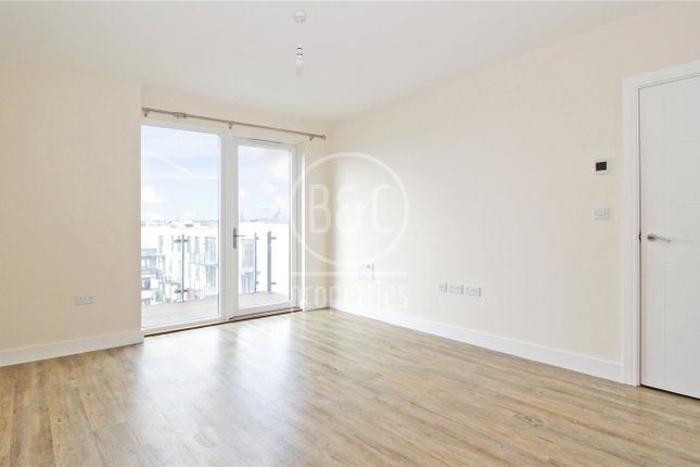 74 Peninsula Quay,, Pegasus Way, Kent photo 2
