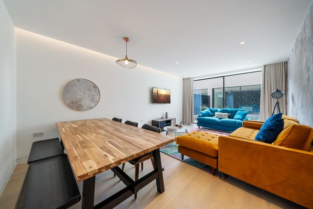 Thumbnail Mews house for sale in Highgate Road, London