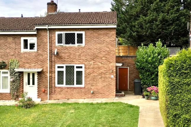 Thumbnail Property for sale in 2 Double Bed In Beechfield Road, Boxmoor