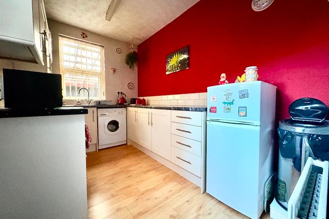 90 Bradford Street, Bolton photo 4