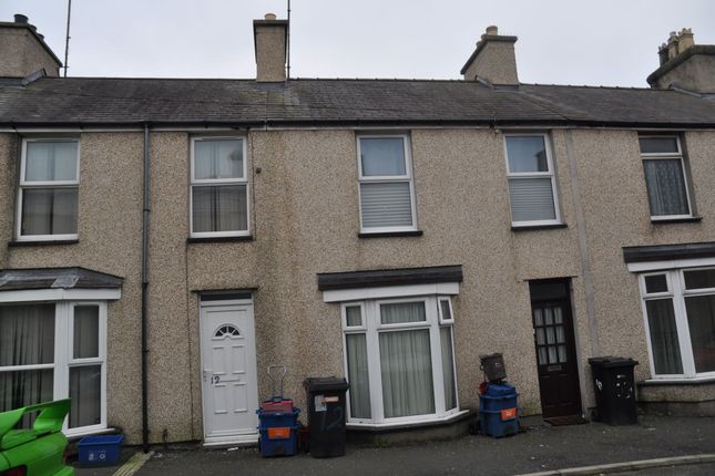 Thumbnail Terraced house to rent in Wian Street, Holyhead
