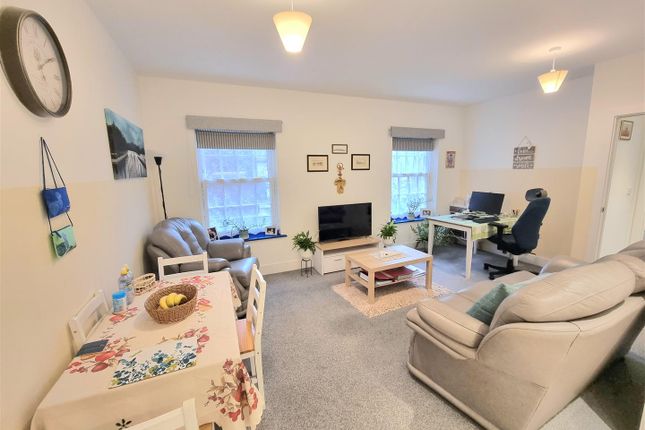 Weevil Lane, Gosport photo 3