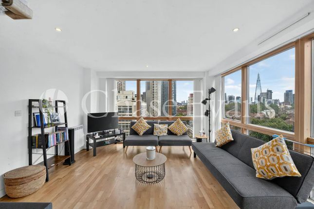 Flat 460,, Metro Central Heights, Elephant & Castle photo 3