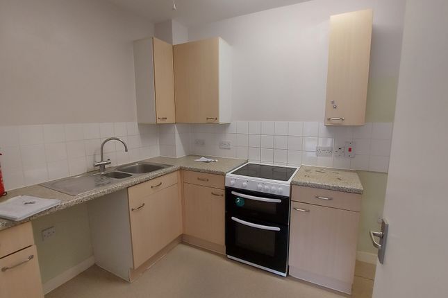 Thumbnail Flat to rent in Centurion Court, St Albans
