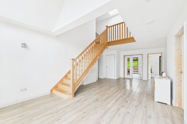 154a Marlow Bottom, Marlow photo 2