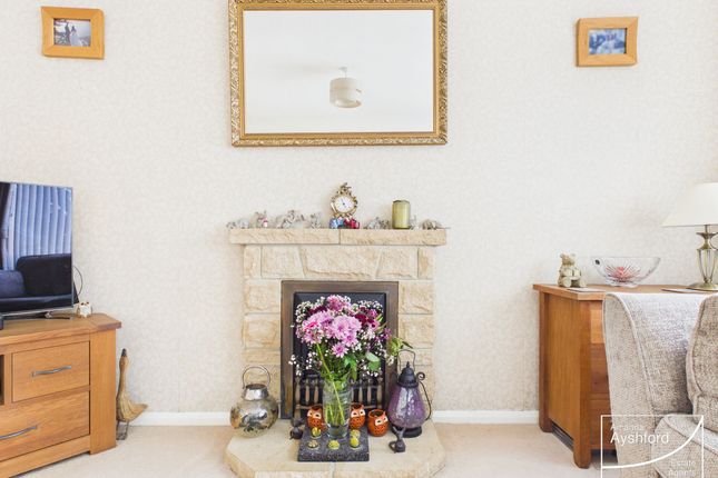 31 Green Park Road, Paignton photo 4