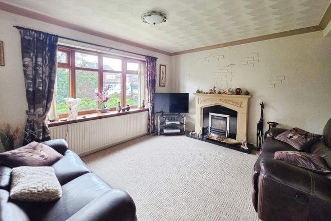 11, Arran Drive, Packmoor photo 2