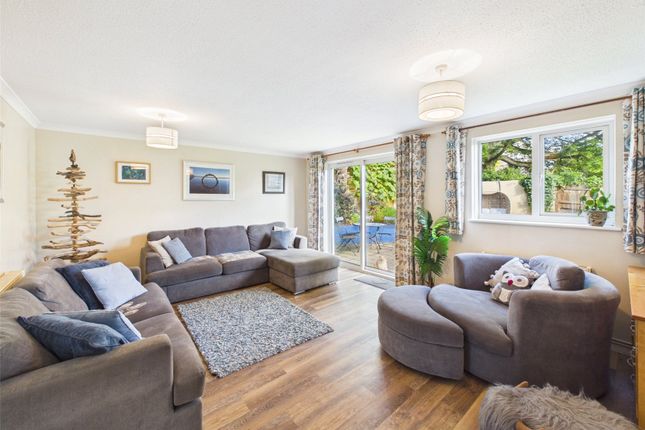34, Houlgate Way, Somerset photo 2