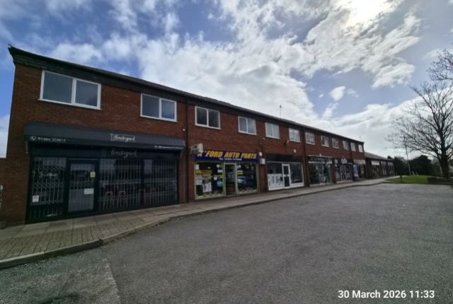 Flat, 2 Charterfield Drive, Kingswinford photo 5