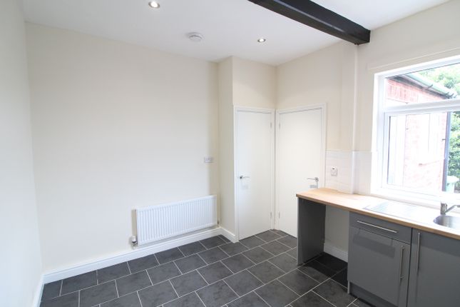 End terrace house to rent in 66 Eastgate, Worksop