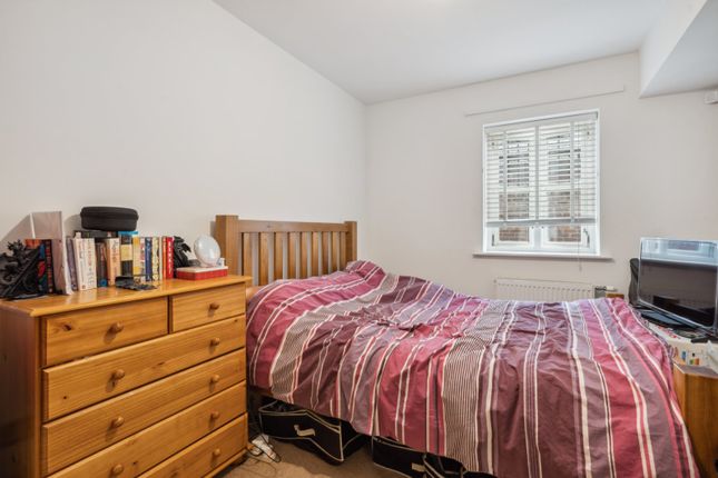 Flat for sale in Timmis Court, Beaconsfield