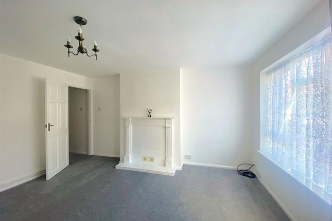 St. James Road, Bexhill-On-Sea photo 4