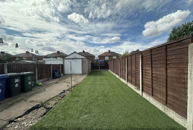 30, Drake Road, DONCASTER photo 3