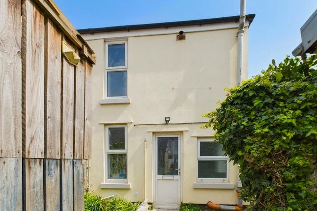 2-bed house on Albert Road, Hythe, £1,200/mo