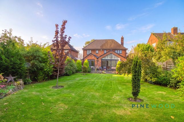 19 Dukes Drive, Chesterfield photo 4