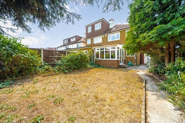 212, Lyndhurst Avenue, Twickenham photo 4