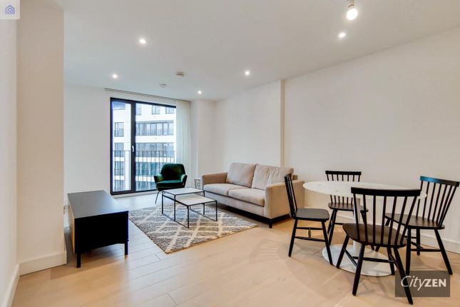 Thumbnail Flat to rent in Rosewood Building, Cremer Street, Shoreditch, London