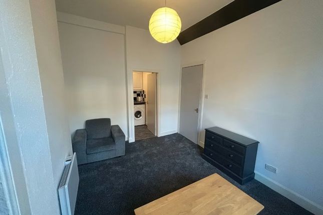 Flat 2F3, 21, Bryson Road, Edinburgh photo 5