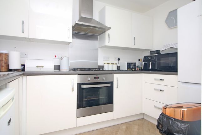 24, Wood Close, Kirkham photo 5