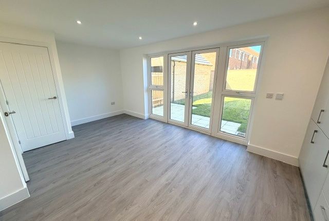 7, Dukes Road, Downham Market photo 4