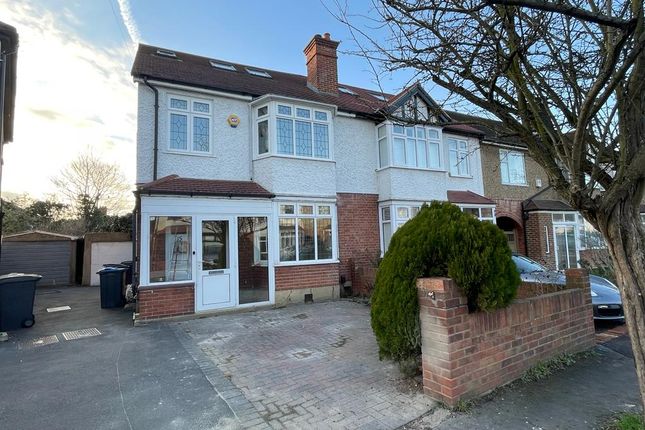 Thumbnail Semi-detached house to rent in Myrtle Grove, New Malden